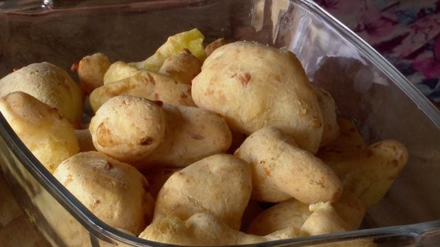 pão de queijo