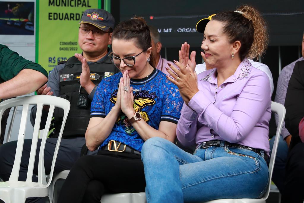 Primeira-dama de MT Virginia Mendes e primeira-dama de Pontal do Araguaia Adriana Lima (Jana Pessôa)