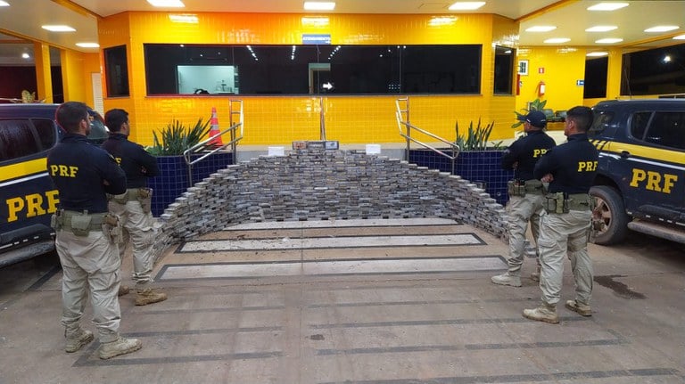 prf apreensão 400 kg cocaína em carga de caroço de algodão foto prf mato grosso