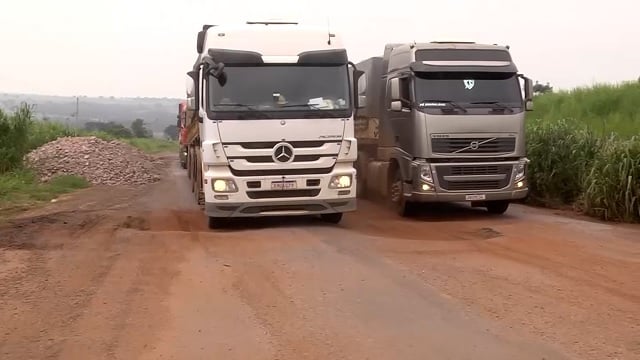 BR-163 buracos foto pedro silvestre canal rural mato grosso