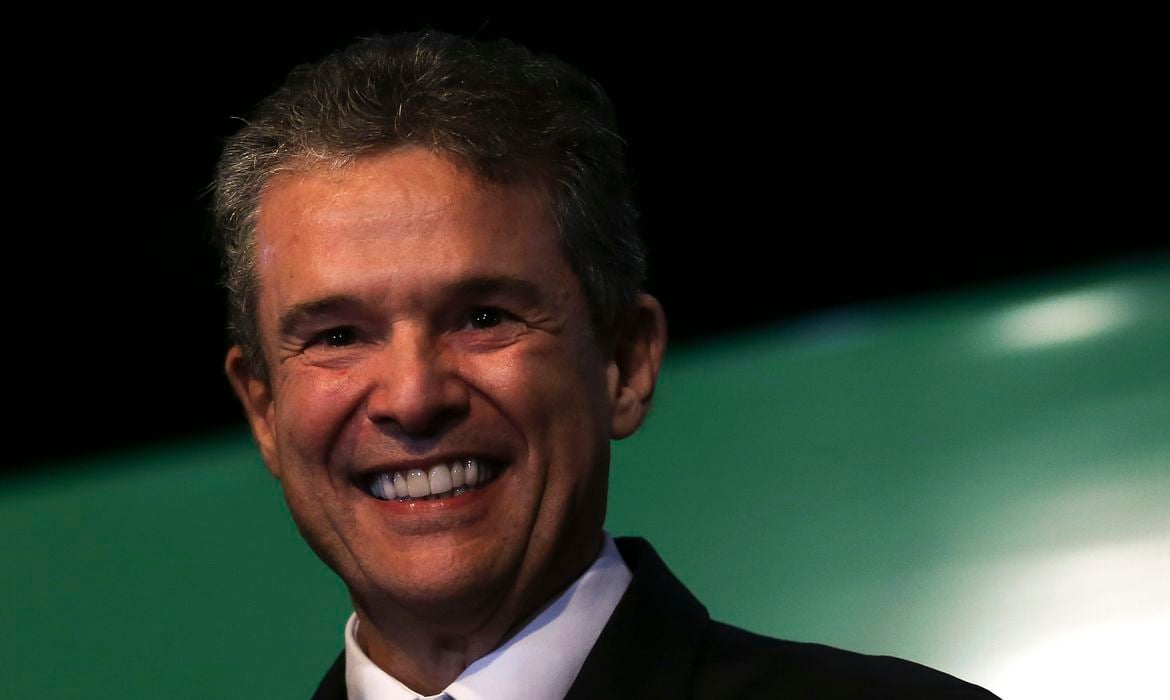 Andr[e de Paula, ministro da Pesca e Aquicultura