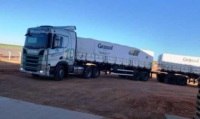 rodotrem-lona-branca-640x383-2 caminhão lona branca