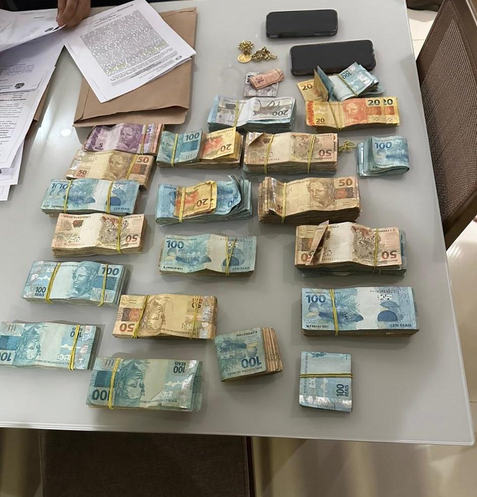 af847629-8e0c-c313-a3d1-b5b1786f3e66